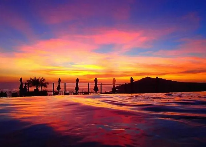 Pueblo Bonito Sunset